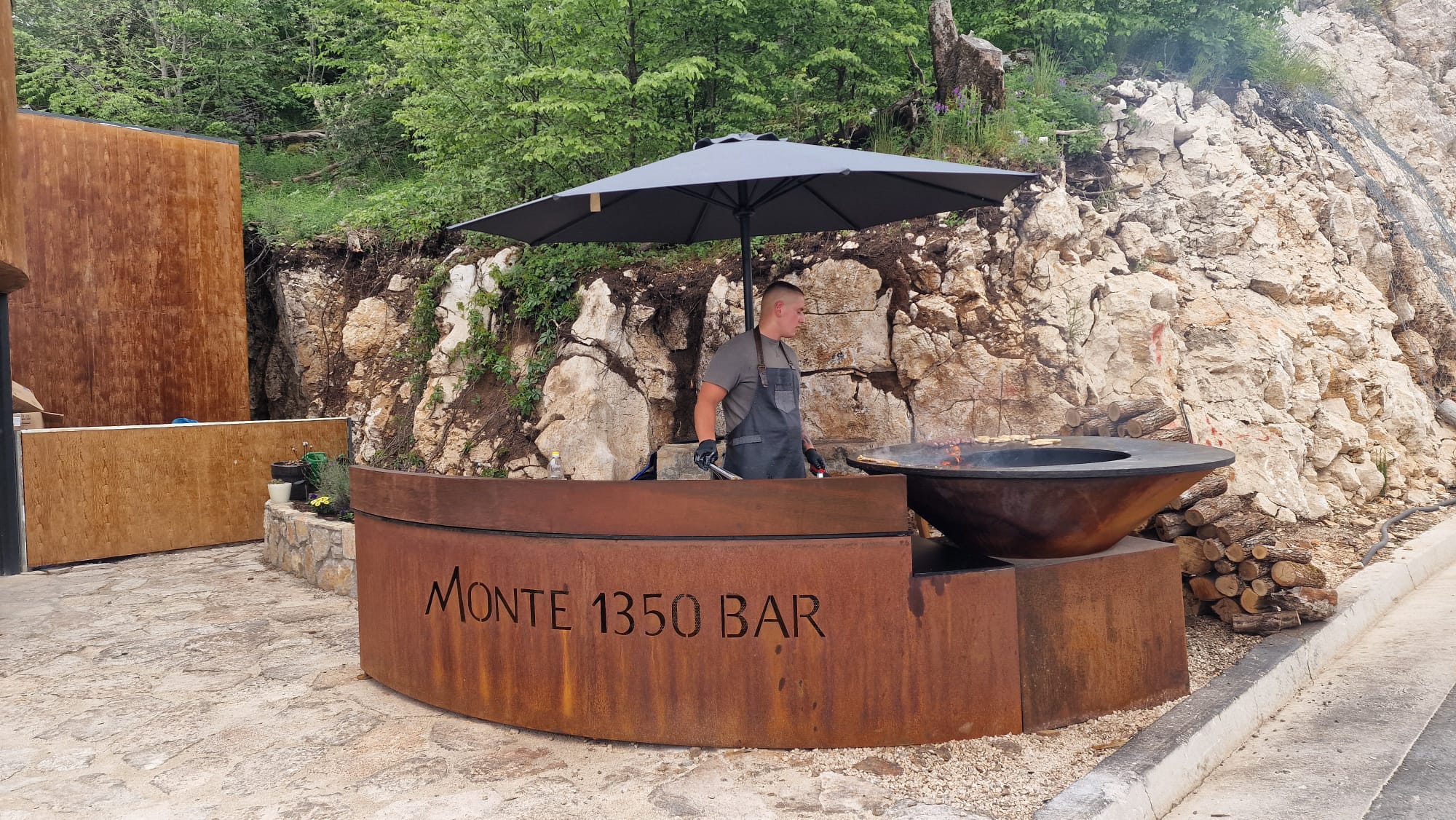 Massiccio Di Lovcen barbecue